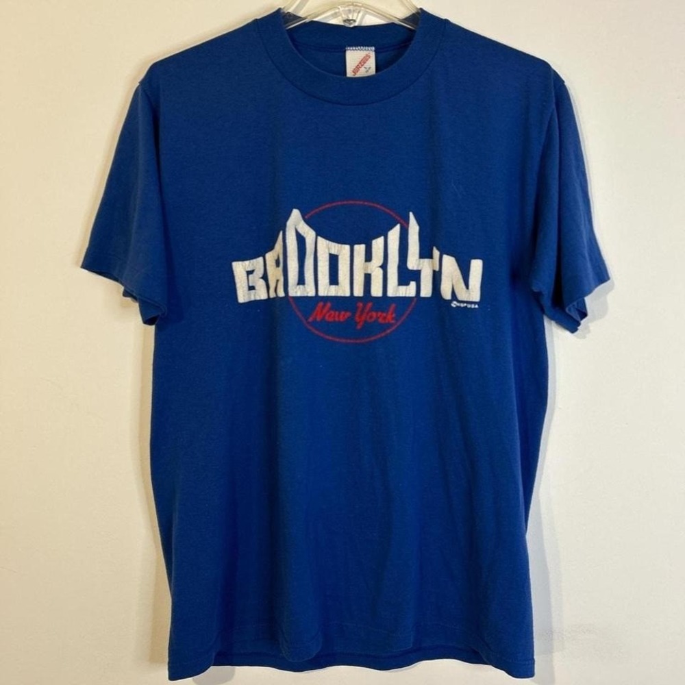 vintage 80s New York City Brooklyn blue and white tee size large